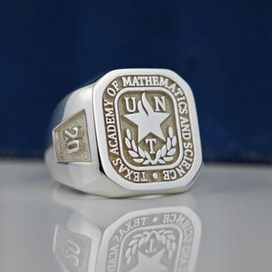 Personalized gifts,Crest ring ,Coat of Arms ring , Family crest ring , Personalized Ring, Signet Ring, Logo engraved ring, Custom crest ring