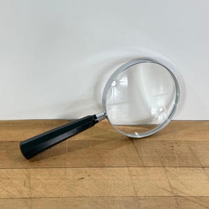 Plastic Handheld Magnifier Lenses - 6X & 3X Magnification Pack Of 100