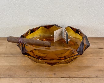Amber Glass Ashtray Round, Tower of the Americas Hemisfair, World's Fair San Antonio, TX 1968