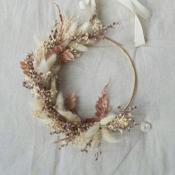 Dried Floral Ring Wreath | Cream | White | Dried Florals | Metal Ring | Metal Hoop Wreath | Natural | Handmade | Dried Flowers | Botanical