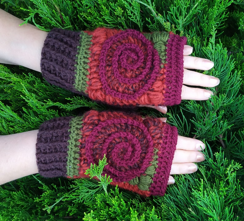 Wool Flower Mittens, Women Boho Mittens, Colorful Flower Gloves, Women Muff, Driving Gloves, Hand Arm Warmers, Embroidered Mittens image 6