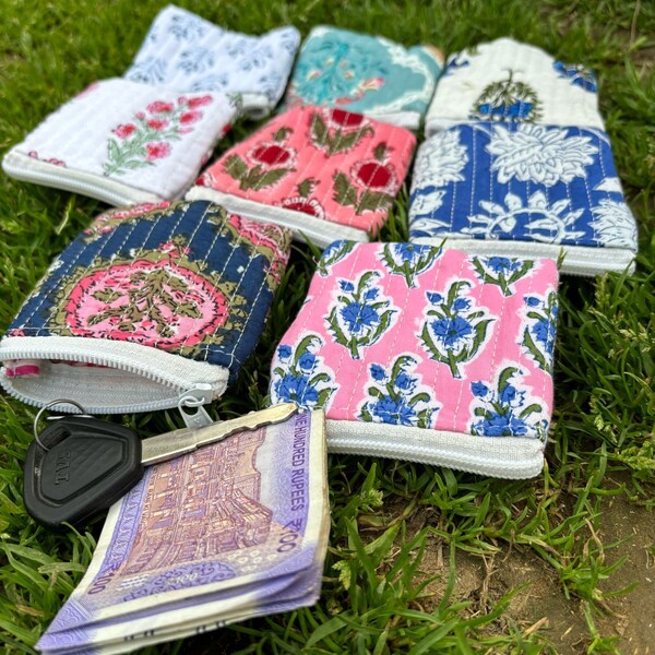 Vintage block Print Small Fabric Coin Purse, Colorful Make Up Bag Quilted Fabric Cosmetic pouch, Tiny wallet Travel Jewelry Pouch for Women