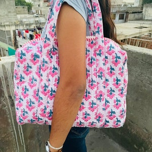 Grands sacs de voyage en coton | de voyage pour femme en tissu matelassé | Sacs de plage réutilisables pour la nuit | Sac pour bagage à main imprimé, cadeaux de vacances