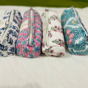Astuccio portapenne in cotone trapuntato con motivo floreale, astuccio portapenne con cerniera in stile vintage, regalo per insegnante, grazioso astuccio portapenne, regalo per la mamma