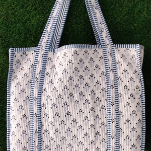 Grands sacs fourre-tout en coton matelassé pour femmes, sacs à provisions floraux vintage, cadeau pour elle, sacs à main pour femme, sac de plage, cadeaux d'anniversaire