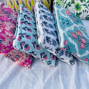 astucci vintage grandi con cerniera in cotone boho trapuntato borse per il trucco stampate a blocchi astuccio floreale borse per cosmetici colorate da donna Regali
