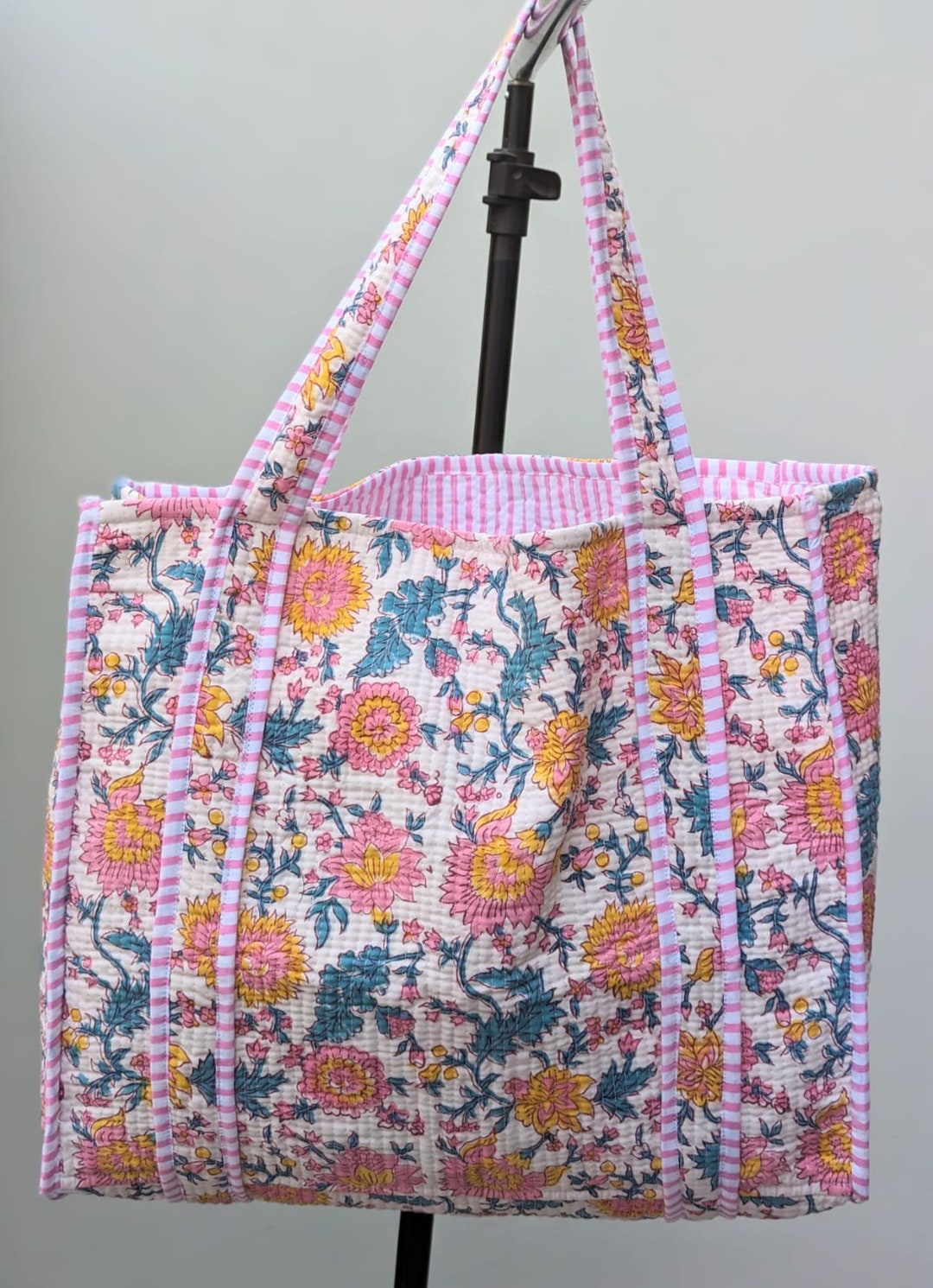 Block Printed Large Cotton Quilted Women Tote Bags, Vintage Floral ...