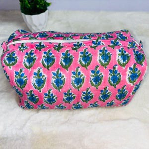 Vintage Indian block Print Large Toiletry Bag, Colorful Make Up Bag Quilted Fabric Cosmetic Bag Toiletry Travel Pouch