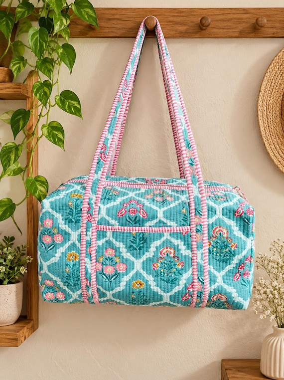 Quilted Duffle Bag, Floral Cotton Weekender Bag, Handmade Overnight Travel Bag, Boho Gym Bag, Gift for Her