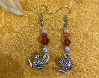 Hora del té de BTS con pendientes inspirados en Kim Taehyung