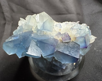 Fluorite (zoned), Blanchard. New Mexico, USA