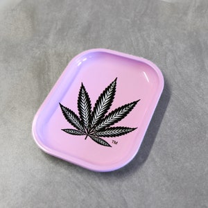Pink Rolling Tray Girly - Cute Rolling Trays Premium Metal Small Tray with  Design - Gifts for Wowen Travel Accessories, 7'' X 5.5