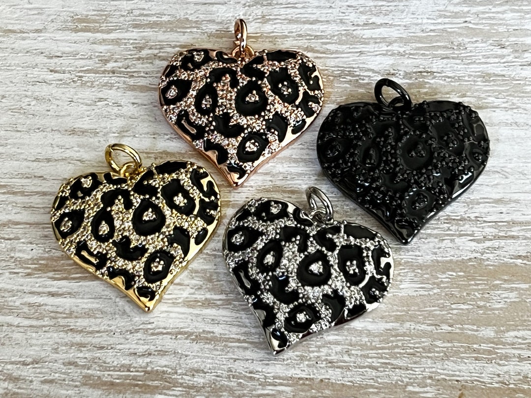 【BLACKPURPLE】24FW★ Signature Cat Heart charm Keyring Pom Pom Leopard Keychain/heart Furry Keychain/ Bag Charm