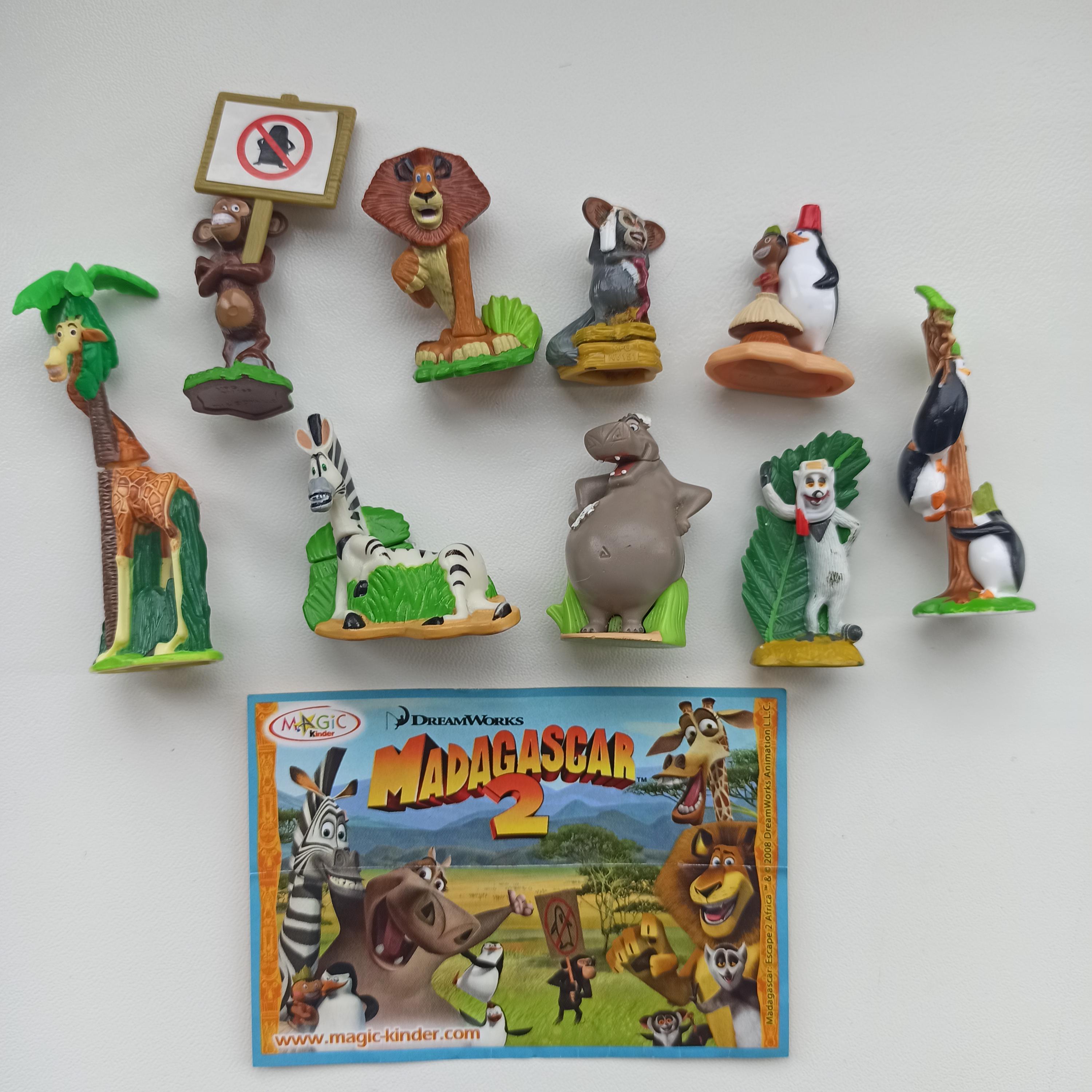 Kindersupplies キンダーエッグ フィギュア 2体セット25cm Madagascar 2