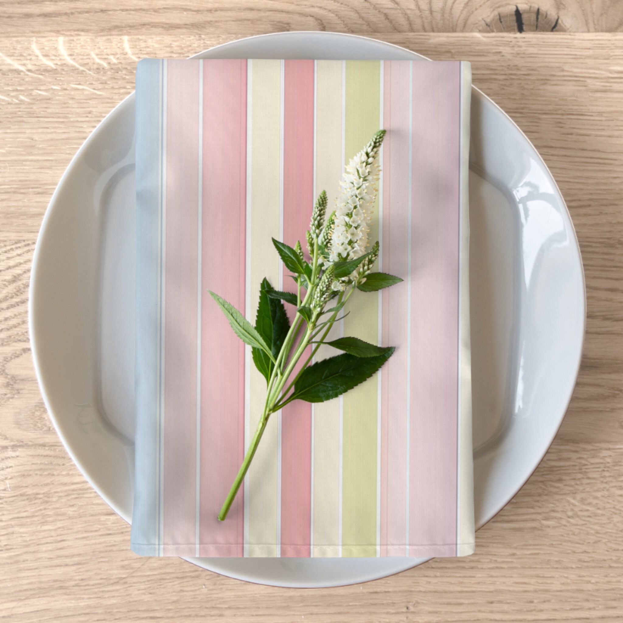 Cabana Stripe Cloth Napkins Pink Pastel Striped Dinner Napkins Set of 4 Cabana Striped Napkin Summer Napkins BBQ Picnic