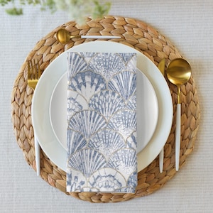 Vintage Seashell Cloth Napkins Blue Coastal Dinner Napkins Set of 4 - Sea Shell Napkins, Beach Wedding,  Beach House Decor Cloth Napkin Set