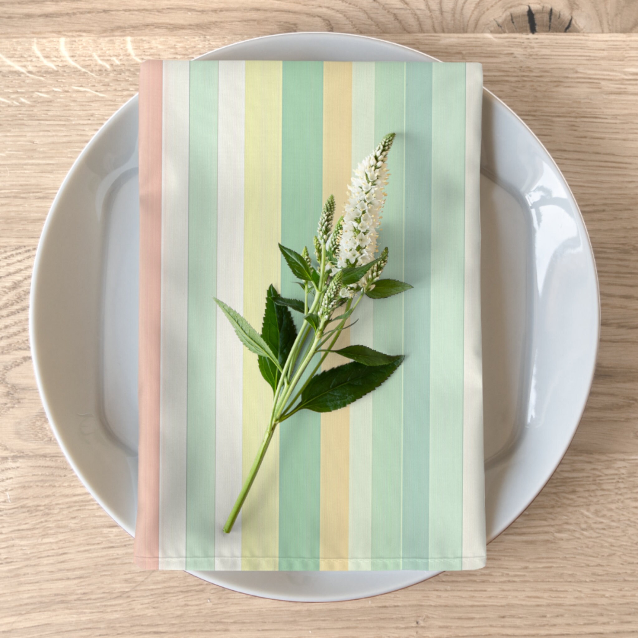 Cabana Stripe Cloth Napkins Green Pastel Striped Dinner Napkins Set of 4 Cabana Striped Napkin Summer Napkins BBQ Picnic
