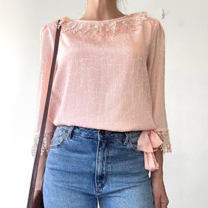 80’s Vintage ~ Womens Tops ~ Size M/L ~ Satin Blouse