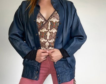 80’s Vintage ~ Women’s Leather Jacket ~ Size S ~ Midnight Blue