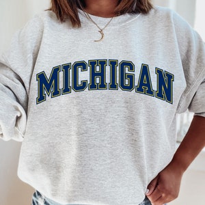 u of m sweatshirt