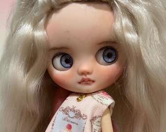 Middie Blythe Custom Cerise