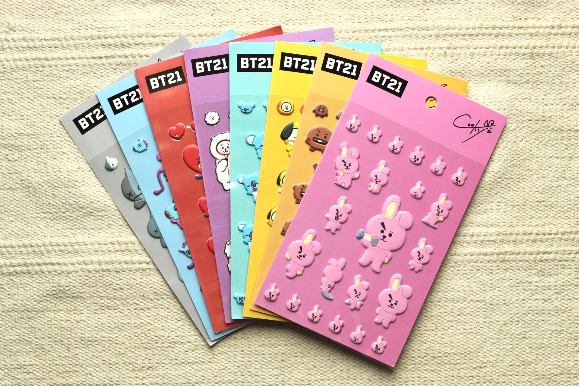Kpop Gruppe foam Sticker with signatures | Etsy