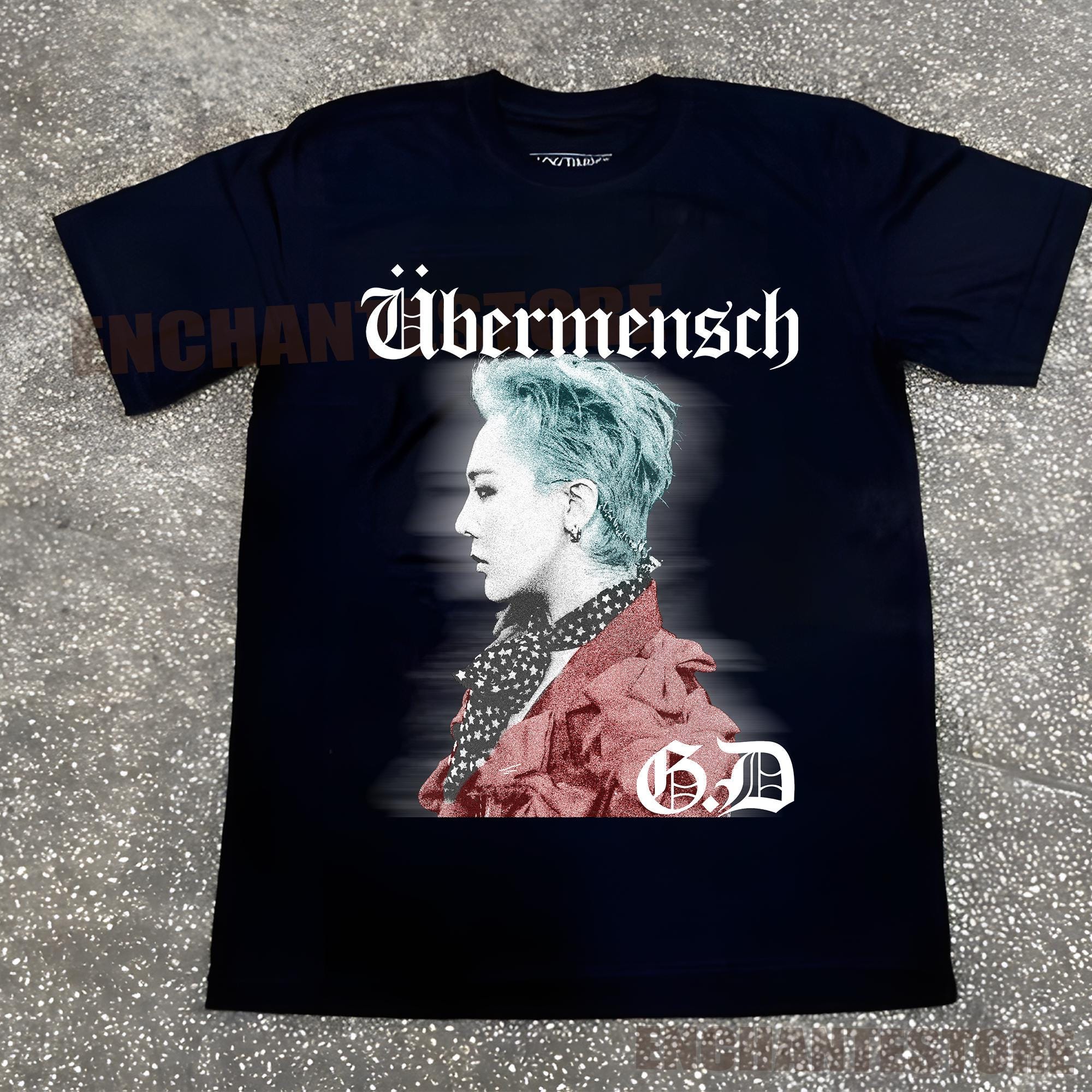 アイドル VERDY x G-DRAGON Ubermensch T-Shirt XL VERDY x G-DRAGON Ubermensch FAM VICK T-Shirt Black White