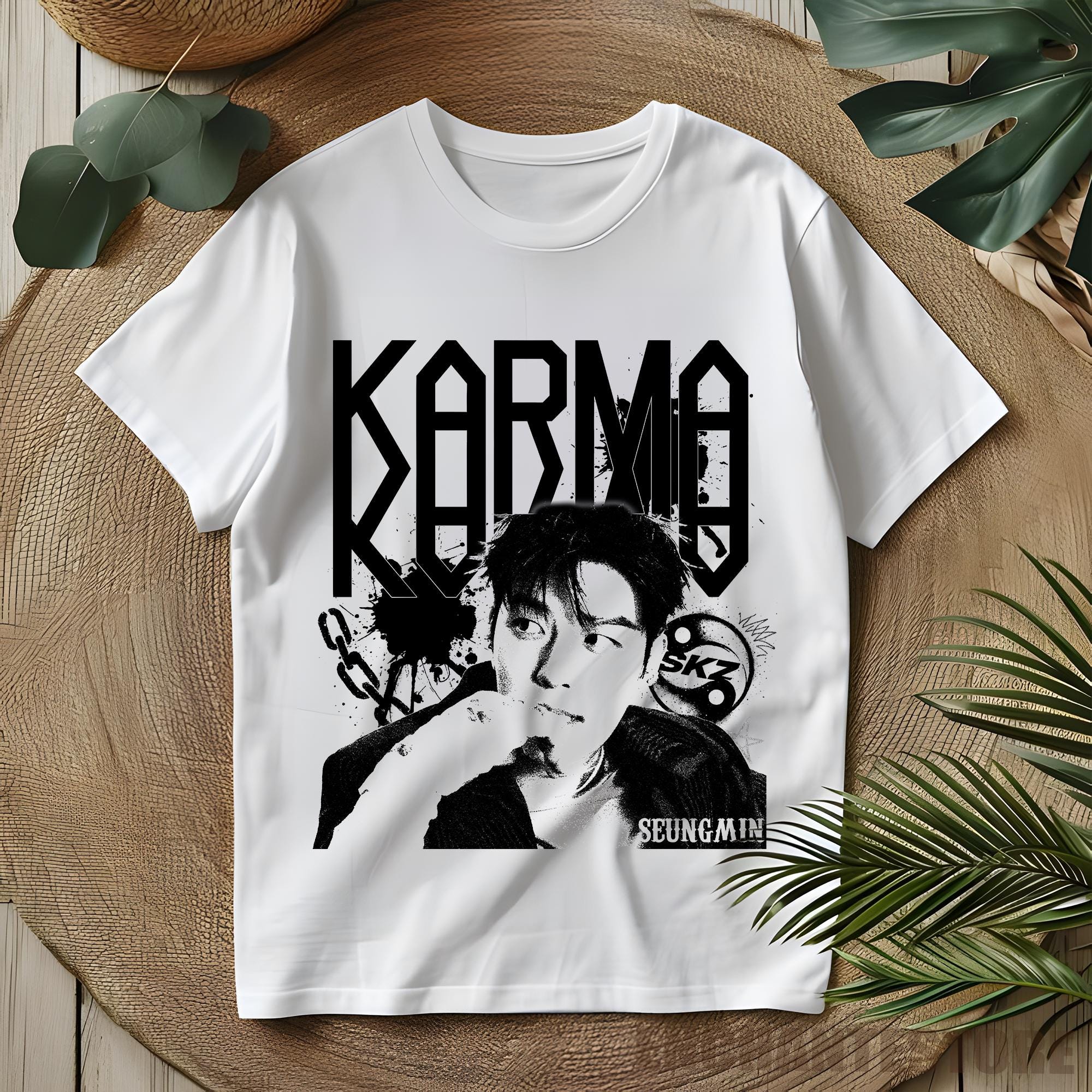 straykids スンミン KARMA ユニフォーム Tシャツ straykids スキズ スンミンKARMA ユニホーム Tシャツ ② - メルカリ