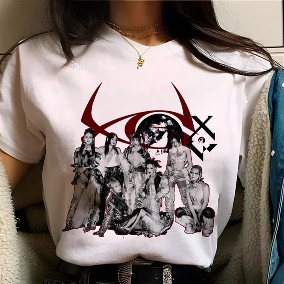 XG THE FIRST HOWLTシャツ Mサイズ XG World Tour Shirt, Xg the First HOWL Shirt, Xg 1st World