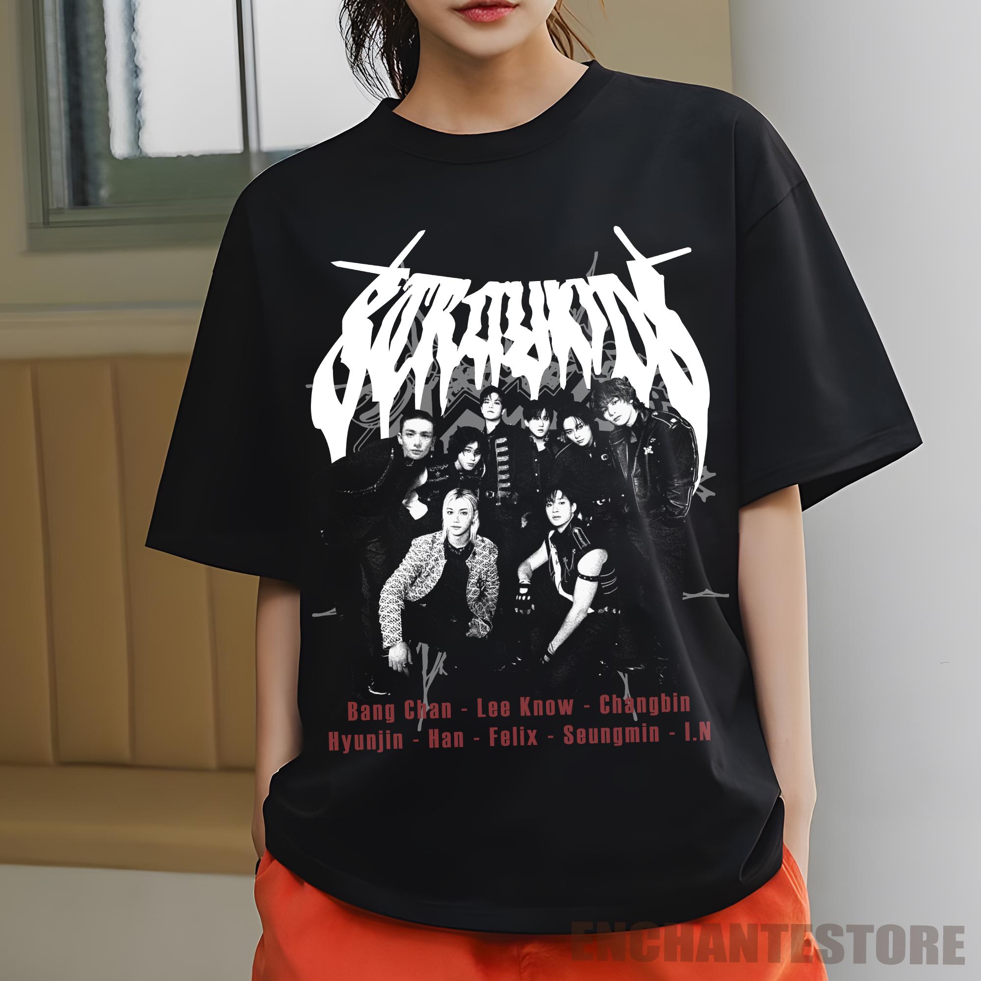 Stray Kids Dominate North America - Etsy