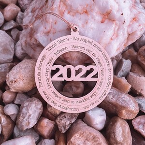 2022 Circle Ornament-Describing 2022-Inflation-Womens Rights-Johnny Depp-Ornament-Christmas