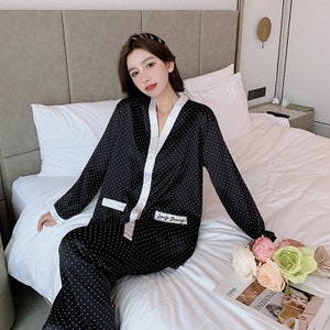 louis vuitton robes for women