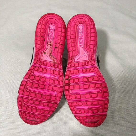 white trainers size 4