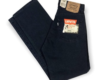navy blue levis