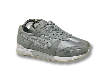 retro asics trainers