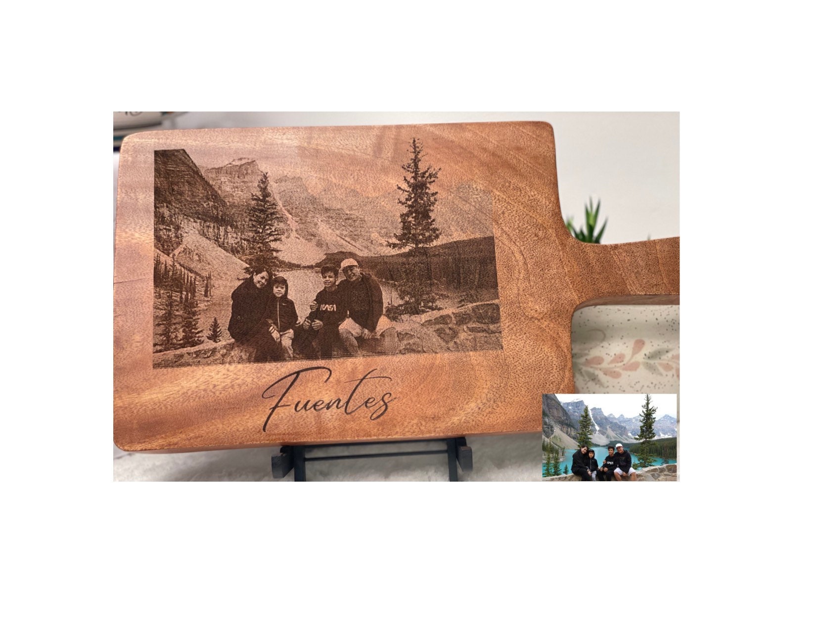 Personalized Acacia Wood Charcuterie Board: Engraved Cheeseboard - Etsy