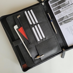 Engraved Portfolio, Graduation Gift, Gift for Him, Gift for Her, law school graduation gift, Engraved Leather Portfolio with Zipper