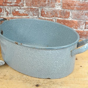 grote ovale pot, kookpot, geëmailleerde pot, geëmailleerde kookpot, emaille brander zonder deksel - lichtgrijs gemarmerd - jaren &#39;60