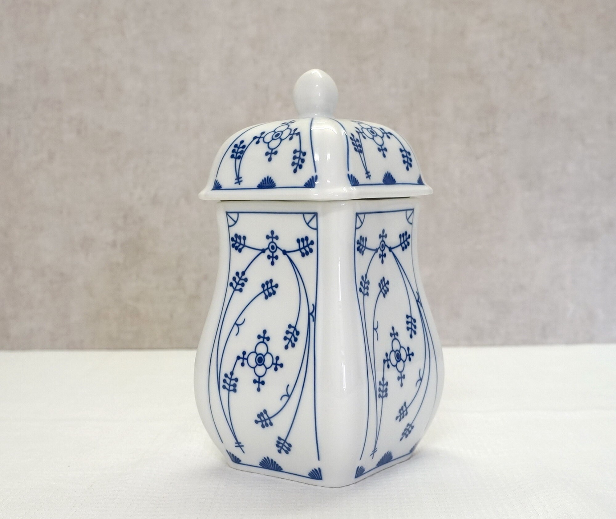 Contenedor de almacenamiento lata con tapa hecho de | Etsy