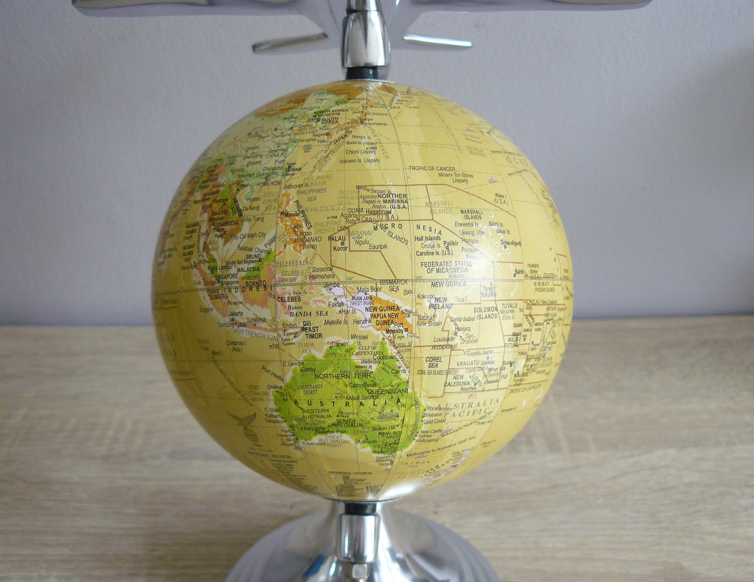 Mid Century Style Desk Globe Surmounted by Chrome Jet Etsy UK