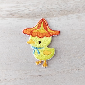 Baby Duckling with Flower Hat with Star Iron On Patch, Embroidery Patch, Cute Kawaii Patch, Sew On Patch, Craft Supply, DIY Patches 2