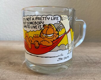 Vintage Anchor Hocking Garfield Glass Mug It’s Not A Pretty Life but Somebody Has To Live It Jim Davis McDonalds