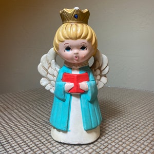 Vintage Angel Chalkware Homco Singing Angel With Blue Jewel Crown and Red Book Candle Stick Holder Figurine Made in Japan C-5325