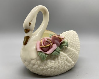 White Swan Planter Pot Air Plant Porcelain Dove Swans Holder Bud Vase Ring Dish Figurine Antique Vintage Charming Whimsical Bone Cream