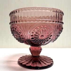 Copa de postre/sorbete de cristal morado con pie Adeline de The Pioneer Woman