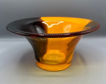 Vintage MCM Art Glass Naranja y Púrpura Bowl Jarrón
