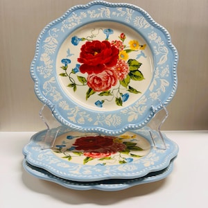 A Trio The Pioneer Woman Sweet Rose Dinner Plates Roses