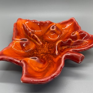 Vintage California Originals Leaf Shaped Dish Bowl Ashtray Trinket Dish Candy Dish Number 865 Red Glazed Made in USA Fall Decor