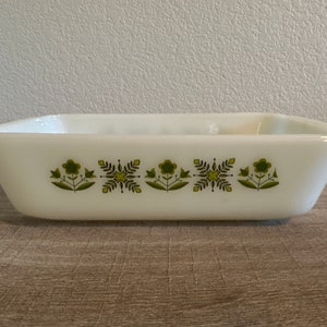 Vintage 411 Anchor Hocking Meadow Green 5 x 9 Loaf Pan