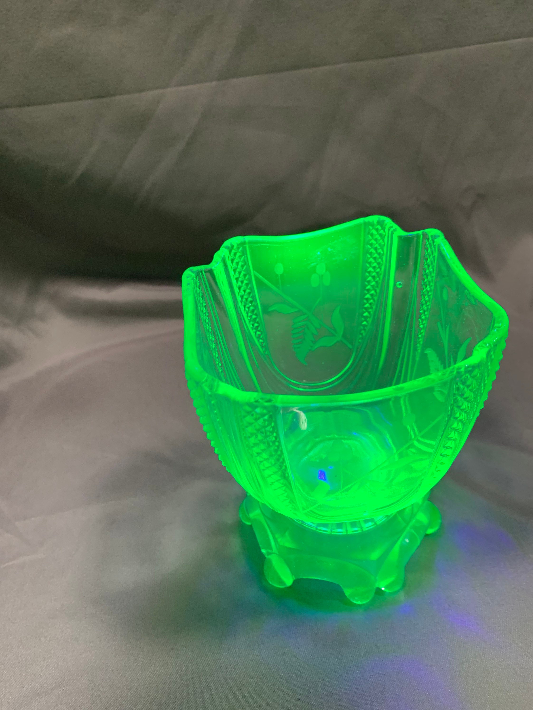 Vintage Etched Uranium Glass Candy Dish Etsy